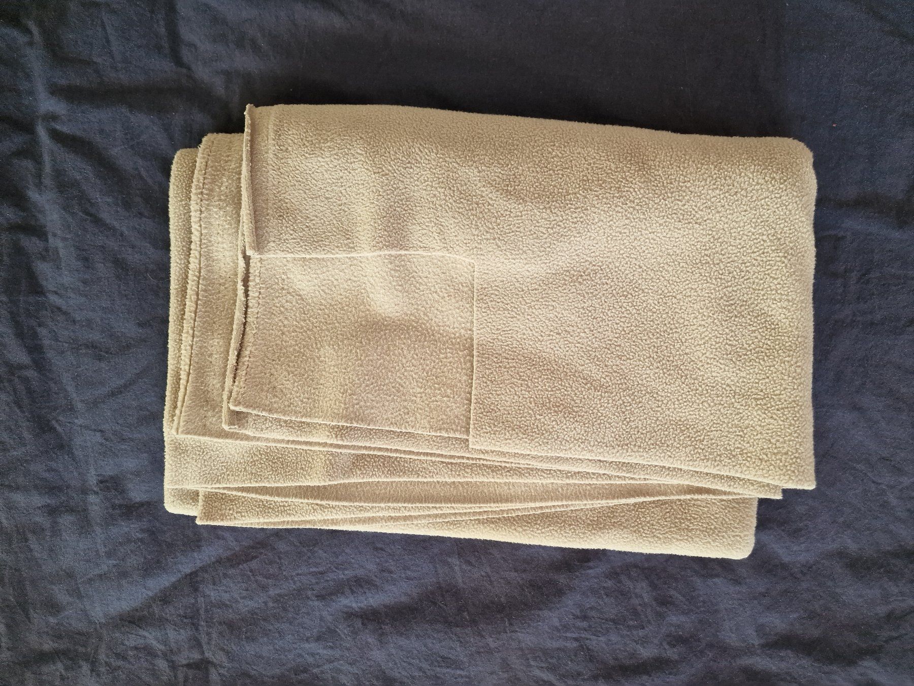 Tessuti: Stoffstück Microfleece 150x100cm – Usato da Zürich venduto da linamad