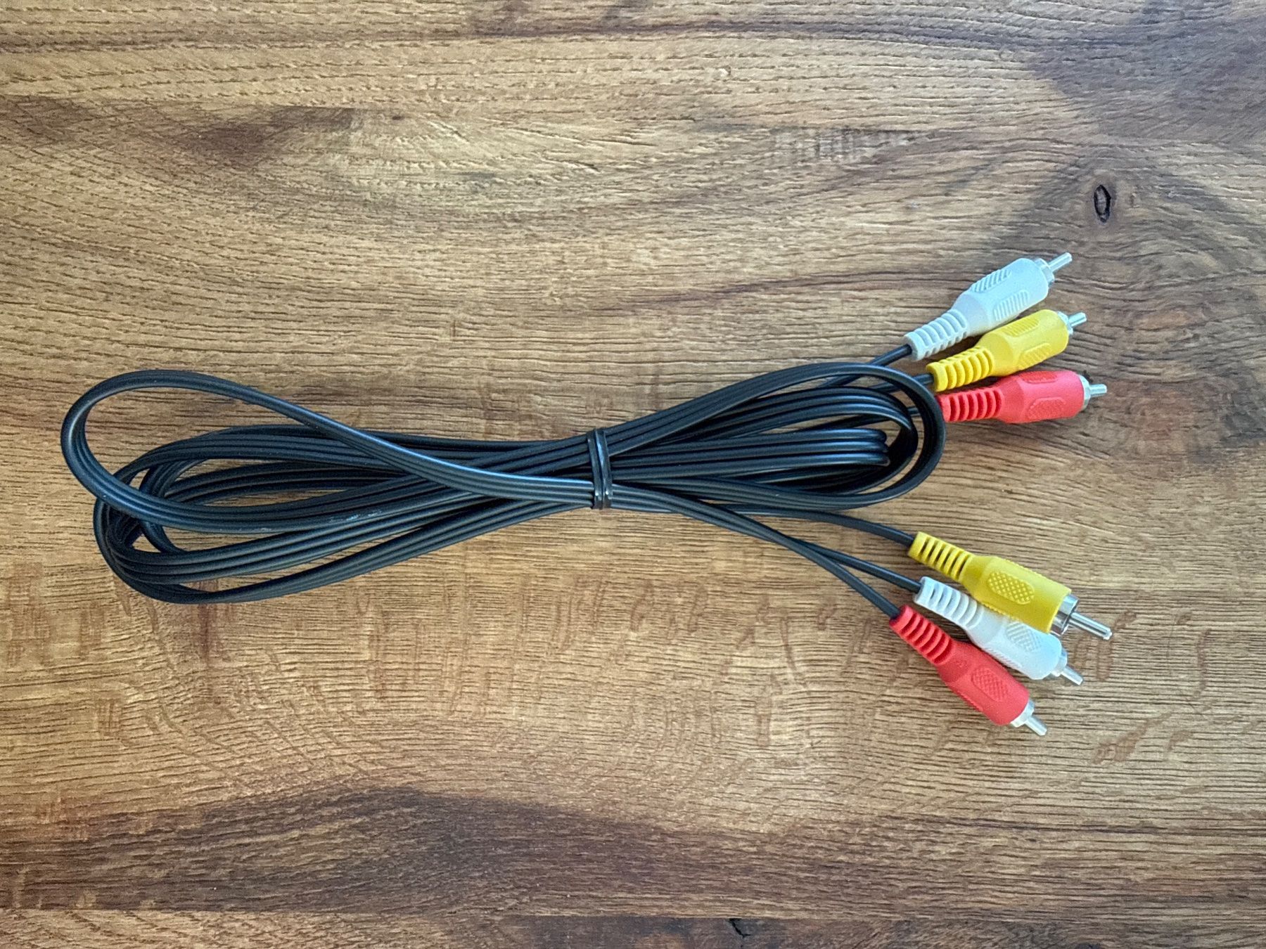 Cavi: Cinch Kabel, 3-fach, Audio Video Kabel – Usato da Zürich venduto da Gekuu