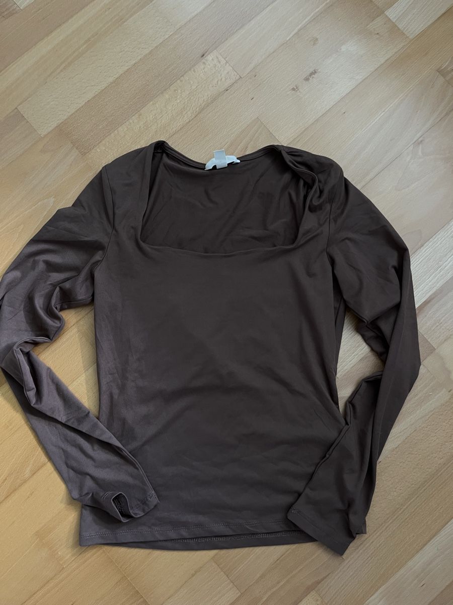 H&M Top: longsleeve braun – Nuovo (secondo la descrizione) da Zuzwil SG venduto da dieschnellemichelle