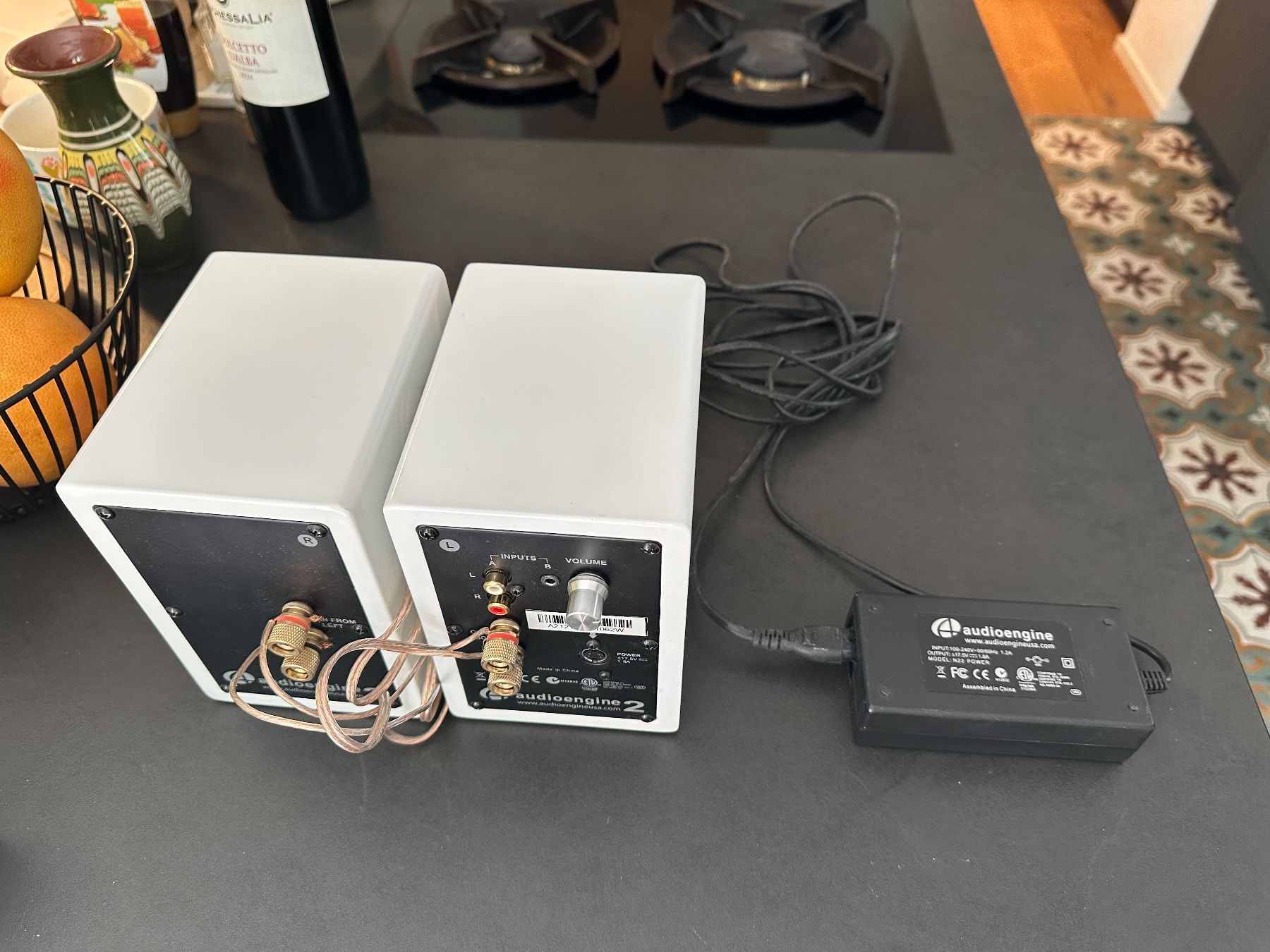 Audioengine Casse acustiche: Audioengine 2 Lautsprecher weiss – Difettoso da Dornach venduto da landjeeger 1