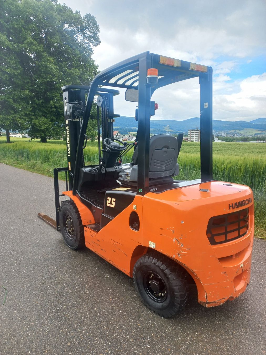Diesel Carrelli elevatori e a forche: Dieselstapler Hangcha CPCD25 2,5T Stapler mit Seitenschieber – Usato da Dulliken venduto da Classiclerch4657 3