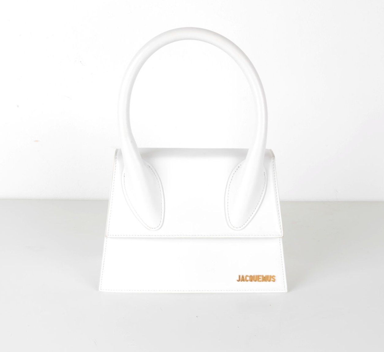 Jacquemus Borse da donna: Le long Chiquito blanc Jacquemus – Usato da Delémont venduto da Le38.shop 1