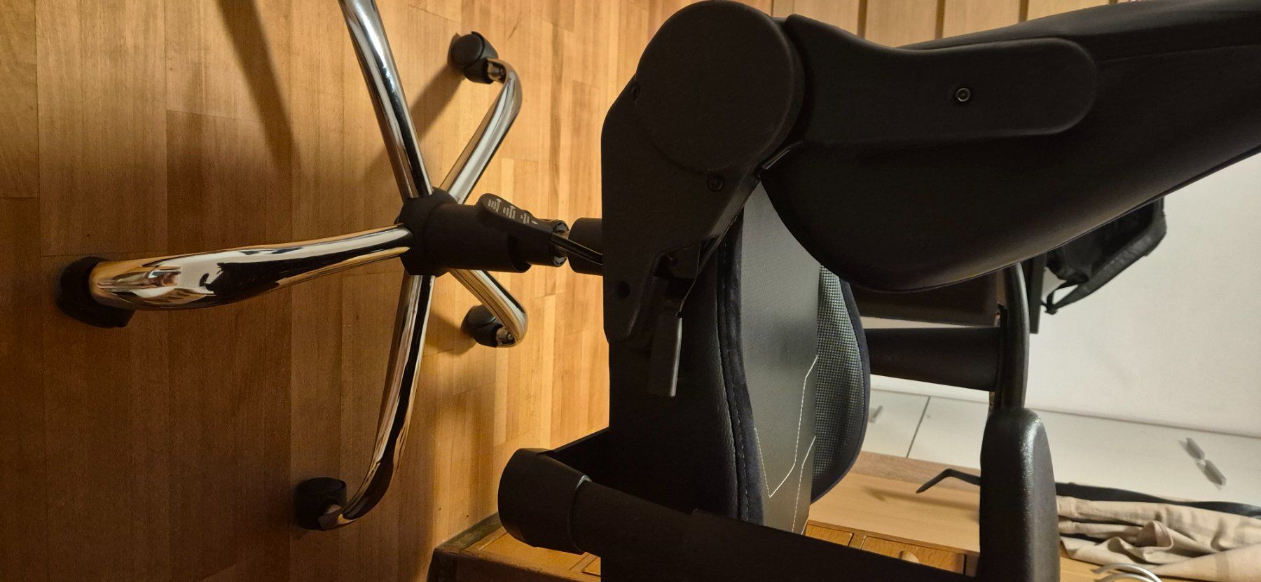 Stühle: LEET Gaming stuhl – Gebraucht aus Steinmaur von hei_859b 2