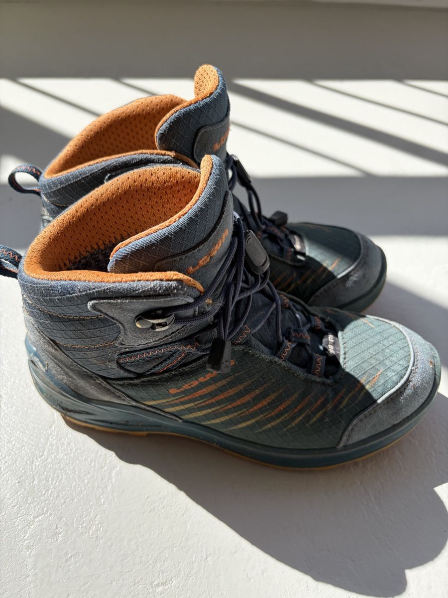 Lowa Chaussures garçon: Lowaschuhe  – D'occasion à Gümligen par gul_nn7p 2