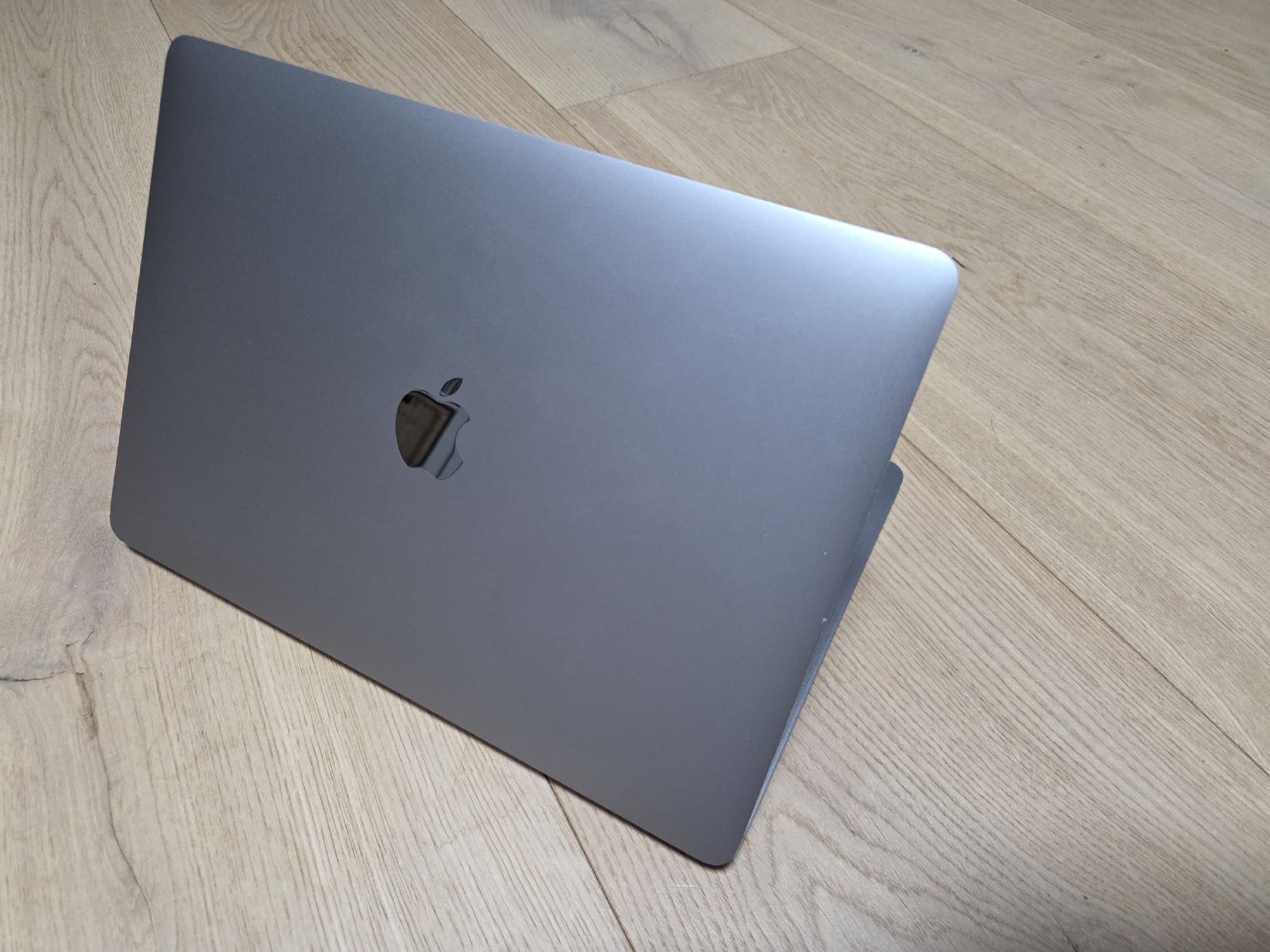Apple Notebook: MacBook Air Retina, 13-inch, 2020 – Usato da Altwis venduto da annapreisig 2