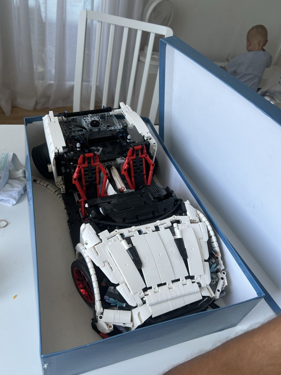 Modellini d'auto: LEGO technik auto – Difettoso da Oberentfelden venduto da ned_sy5p 1