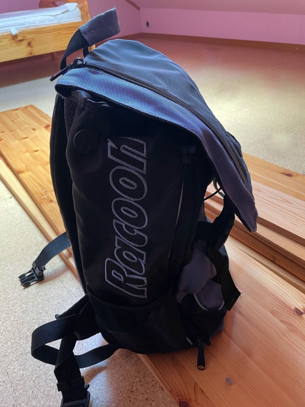 Racoon Rucksäcke: Racoon Schulrucksack – Gebraucht aus Sursee von ivro98 2