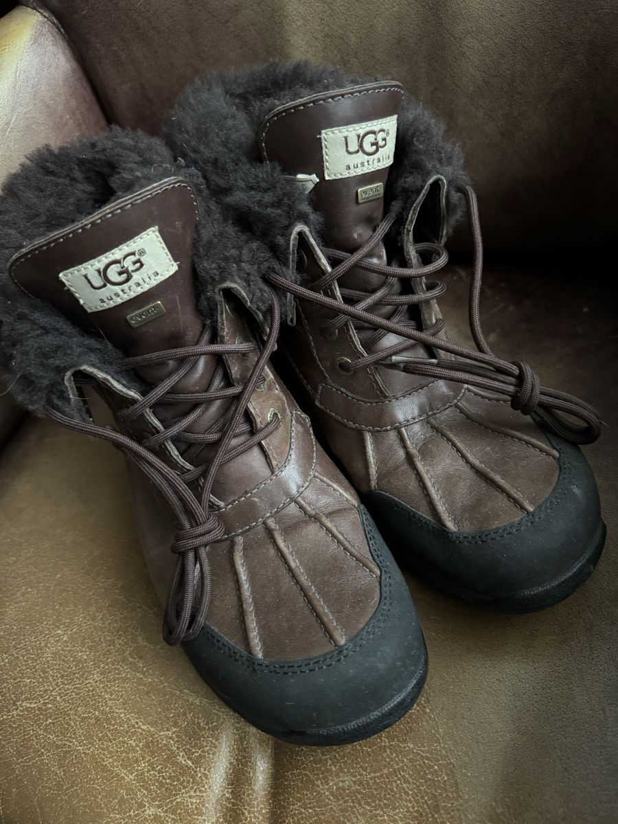 Ugg Scarpe da uomo: Ugg Leder Winterstiefel Schneeschuhe – Usato da Obfelden venduto da cesarina10 2