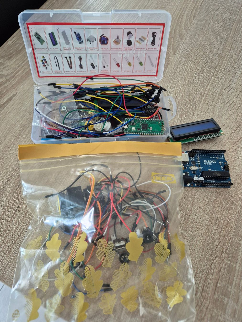 Raspberry Pi Componenti elettronici: Raspberry Pi Pico Starter Kit – Electronics Bastel-Set – Usato da Künten venduto da weitnow 1