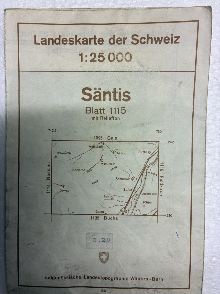 Cartes géographiques & atlas: 1 Landeskarten1:25000 – D'occasion à Bubendorf par Mia111