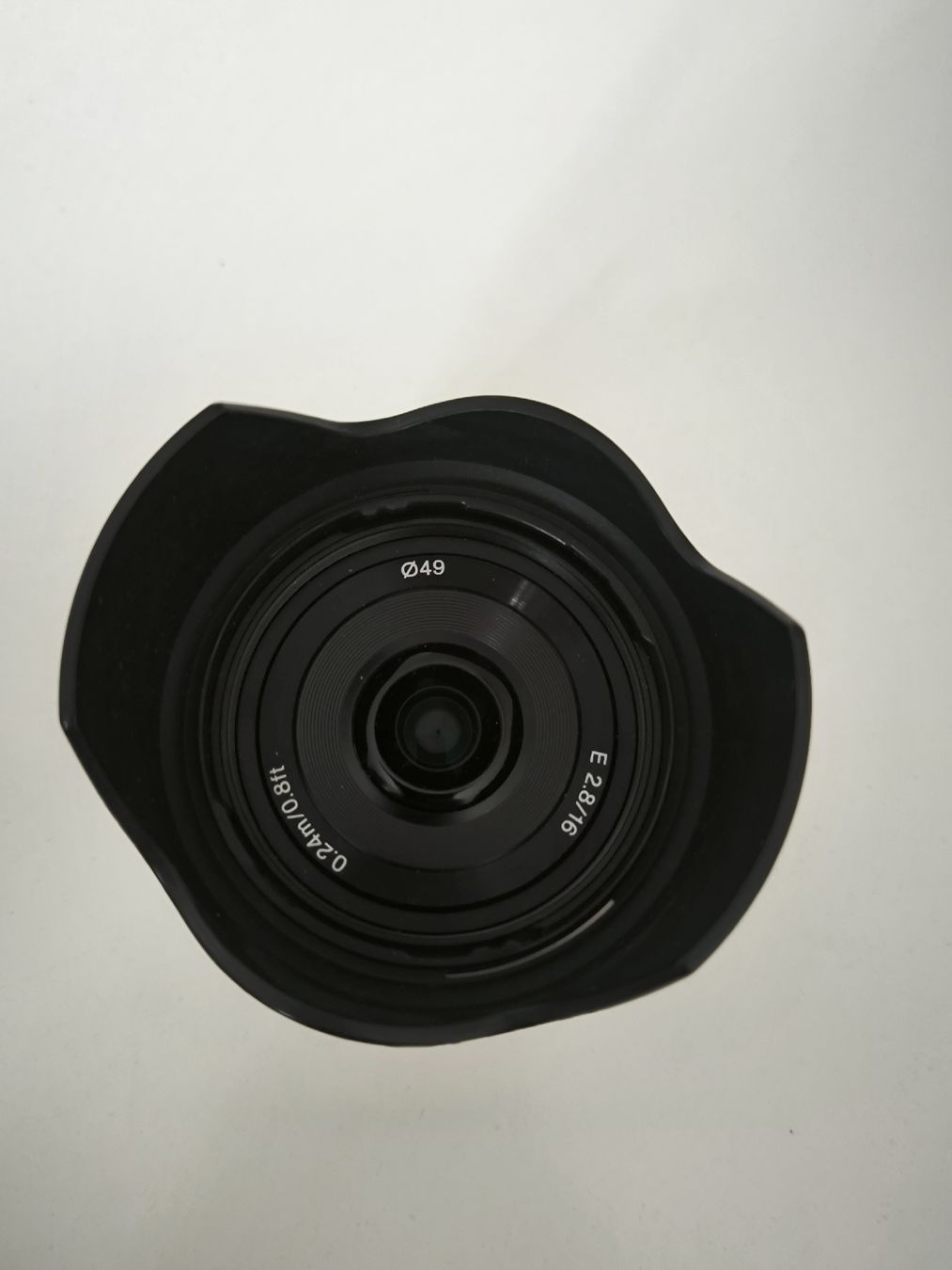 Sony Obiettivi: Objectif Sony E 2.8/16mm Ø49mm – Usato da Riaz venduto da vanucaptures 2