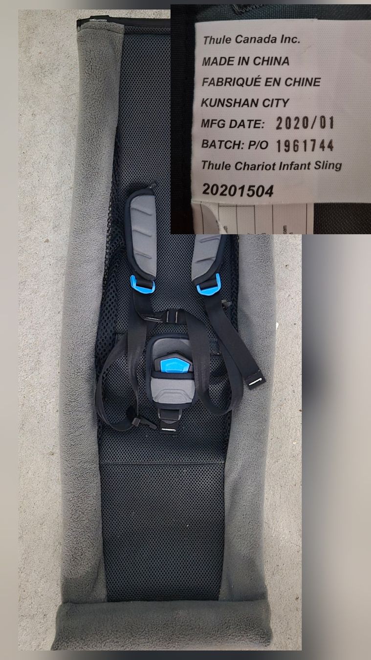 Amache: Thule Infant Sling (Hängematte) – Usato da Rapperswil SG venduto da Lou321
