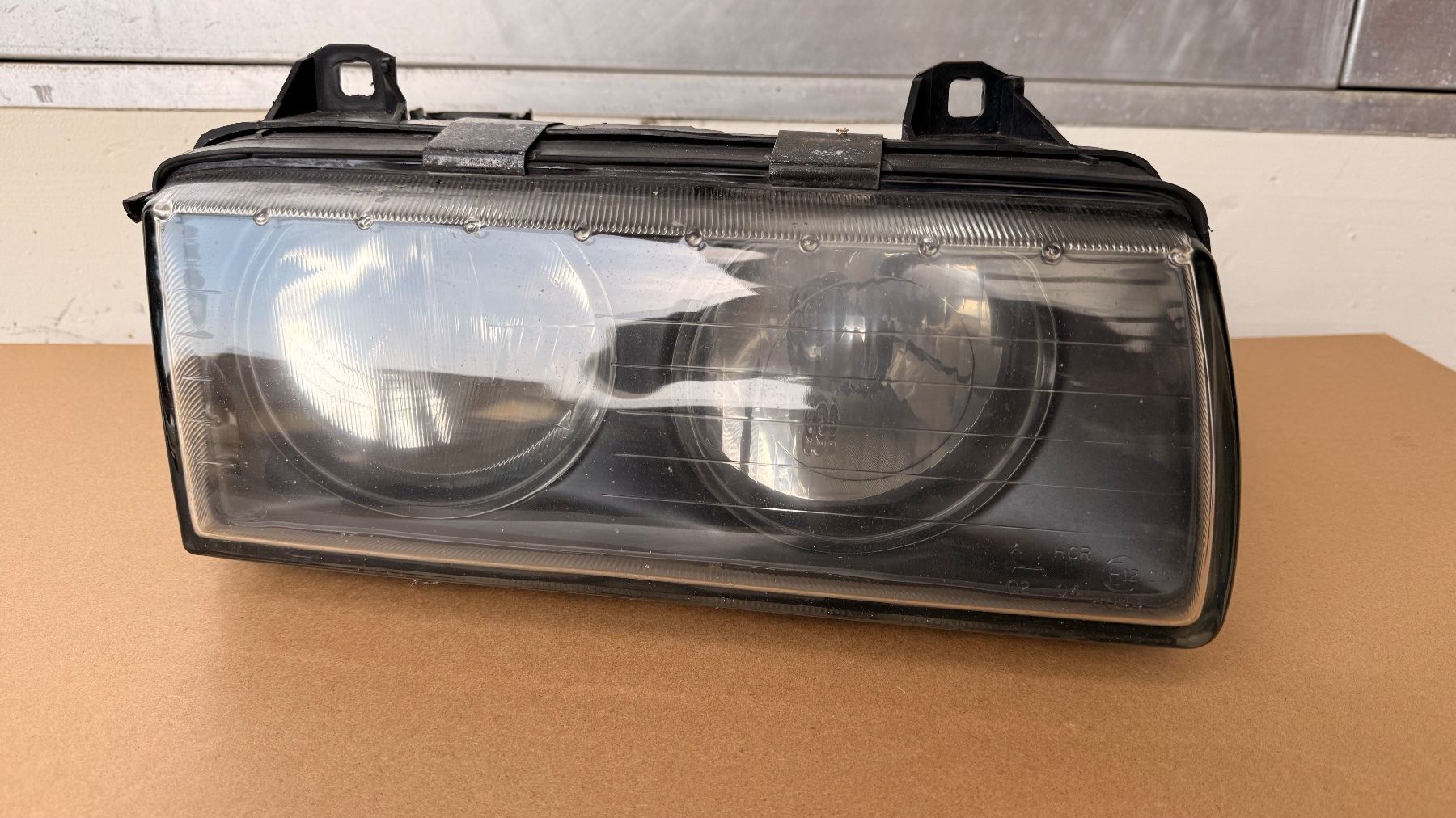 BMW Fari: BMW E36  Scheinwerfer ZKW – Usato da Jonen venduto da BMWE369 1