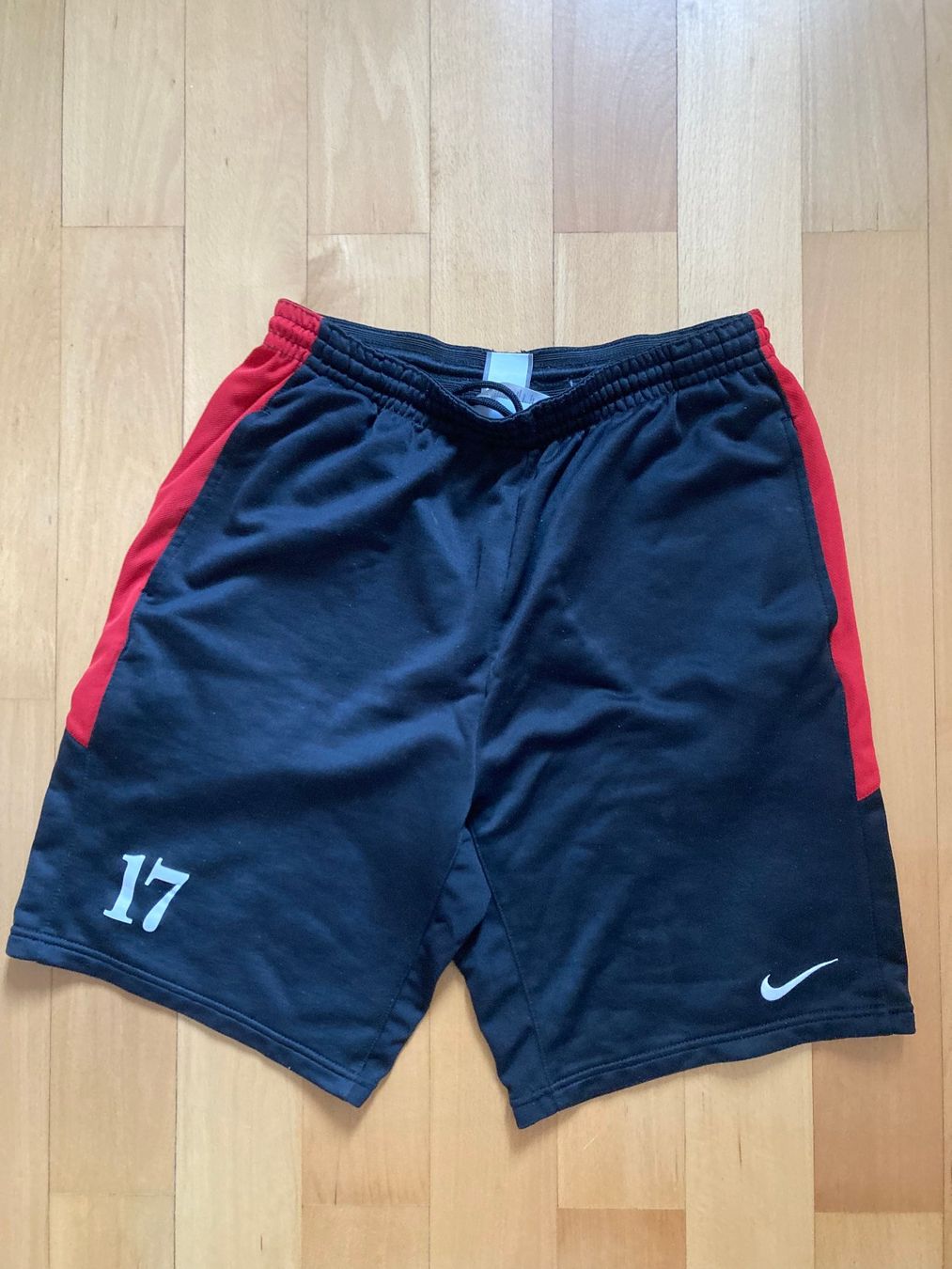 Nike Hosen: Nike-Trainerhosen – Gebraucht aus Bern von FlorianS