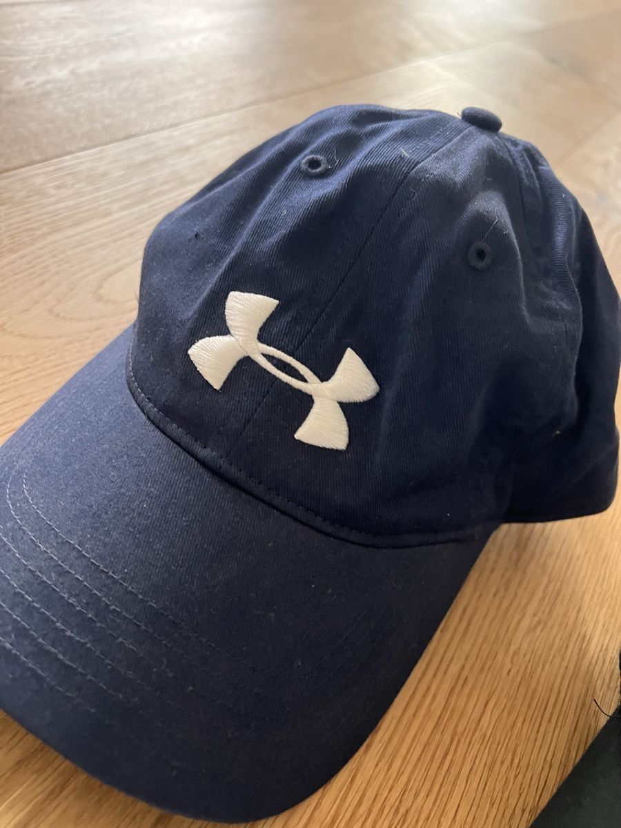 Altro in  Abbigliamento & Accessori: Under Armour Cap, verschiedene Modelle, Top, 3 Stück – Usato da Erlinsbach SO venduto da tinu883 4