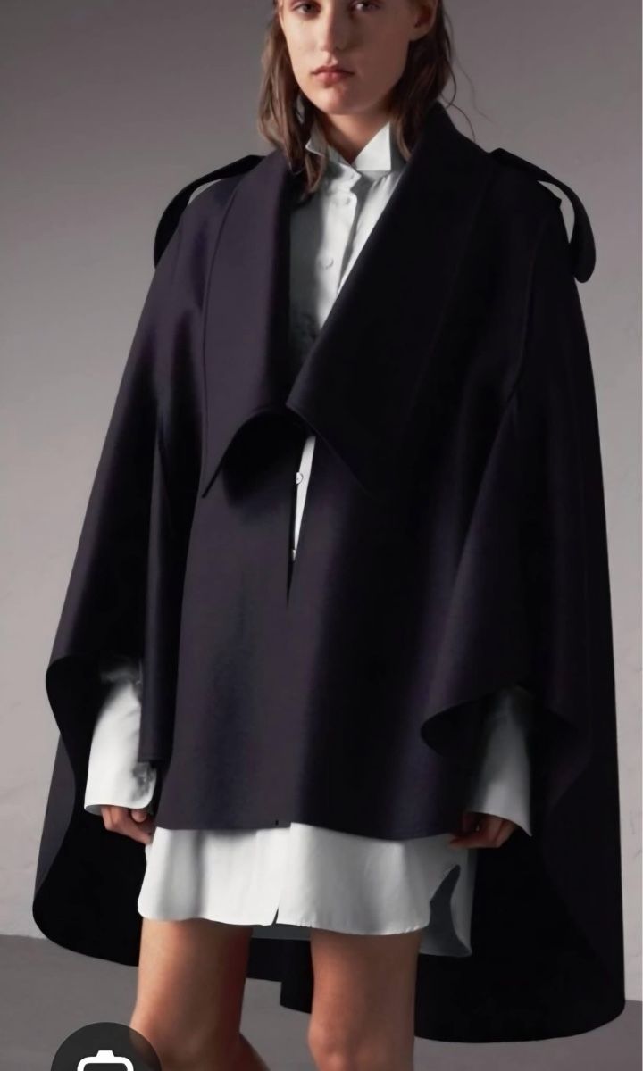 Burberry Mäntel: Burberry Wool Coat – Gebraucht aus St.Josefen von lop_lh8d 4