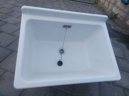 Spültrog Waschbecken Weiss mit Ablaufgarnitur guter Zustand