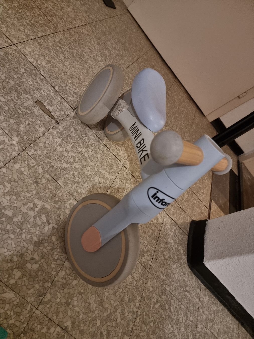 Veicoli per bambini: Infant mini bike Laufrad – Usato da Nürensdorf venduto da ram_x987 1