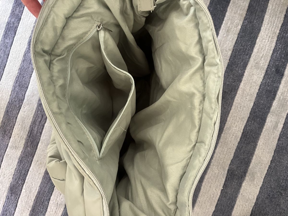 Taschen: Padded Tote Bag green used condition – Gebraucht aus Zürich von dsc_8qfc 1
