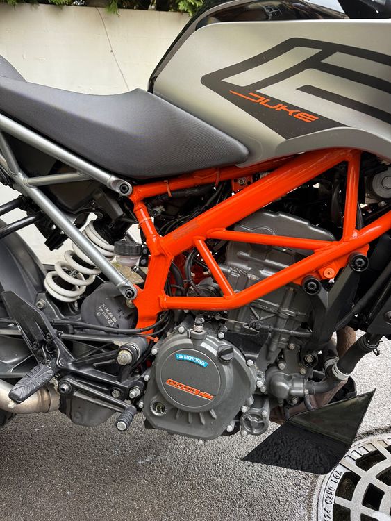 KTM Strada: KTM Duke 125 2021, Top Zustand, Servicegepflegt – Usato da Zürich venduto da lia_jp9b 6