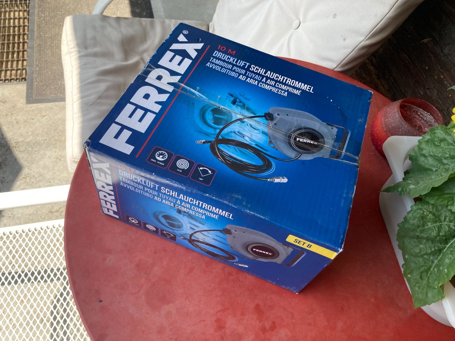 Rohre & Schläuche: Ferrex Druckluft Schlauchtrommel – Neu und originalverpackt aus Marbach LU von Hoheduene