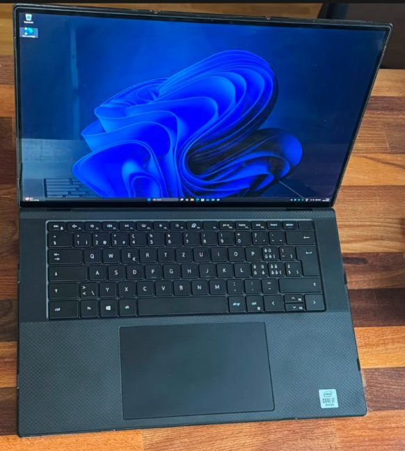 Guinzagli & Collari: DELL XPS 15 – Usato da Dagmersellen venduto da Purppetz