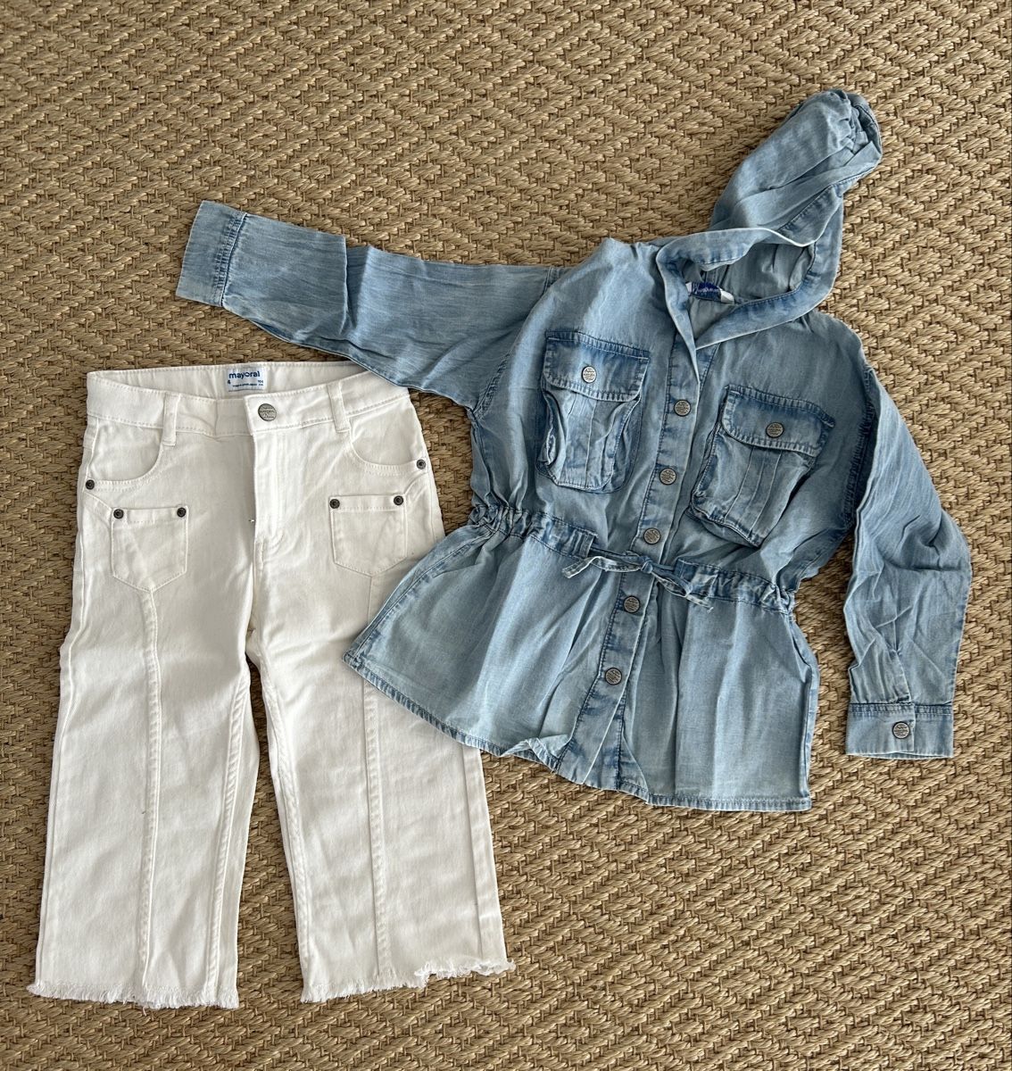 Lotti & Set di vestiti: Kleiderset Gr. 104 / 110 / 116 – Usato da Locarno venduto da mfnf 4