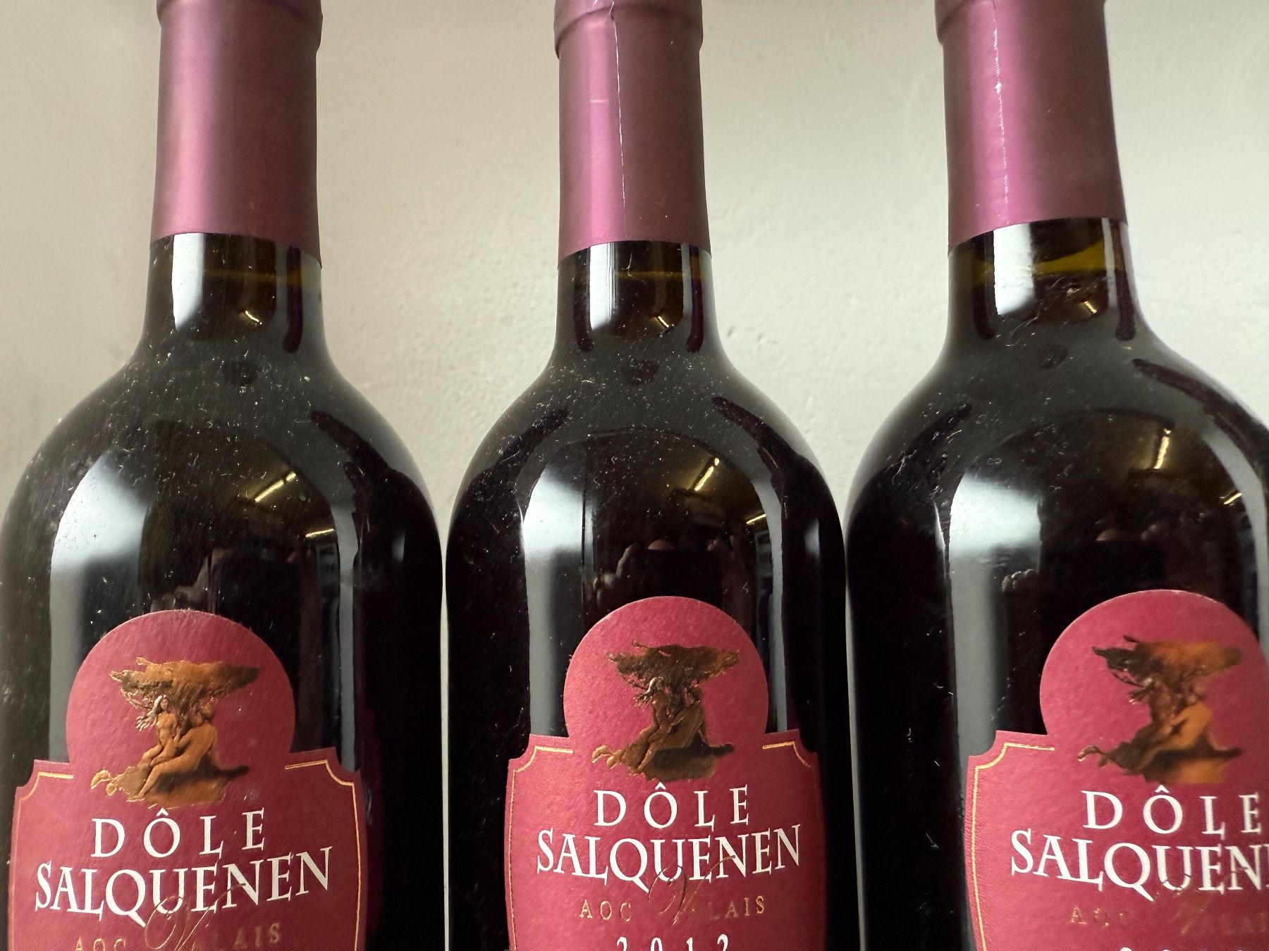 Vino: 5 Flaschen Dole Caves du Paradis AOC 2012 – Nuovo e nell'imballaggio originale da Wöschnau venduto da Vinsale 2