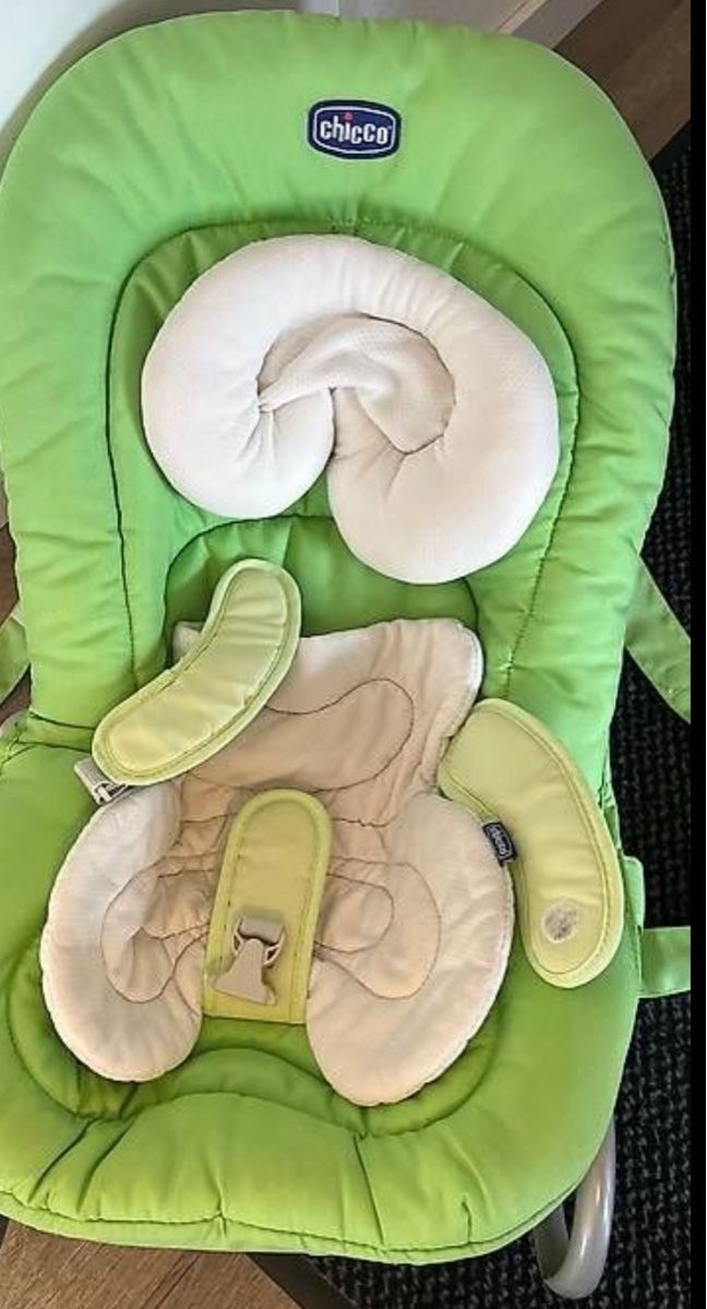 Chicco Sdraiette & Sdraiette a dondolo: Chicco Babywippe in Grün – Usato da Arnegg venduto da lala888 1