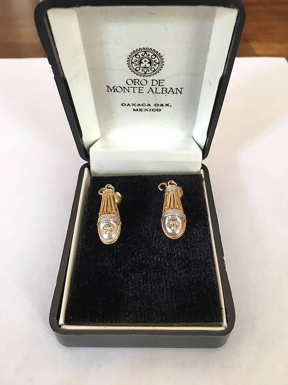 Orecchini pendenti & Orecchini a lobo: Orecchini Messicani Oro de Monte Alban Oaxaca – Usato da Lugano venduto da Emi.2798