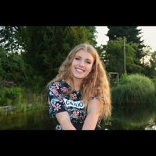 Profile image of lauracarina