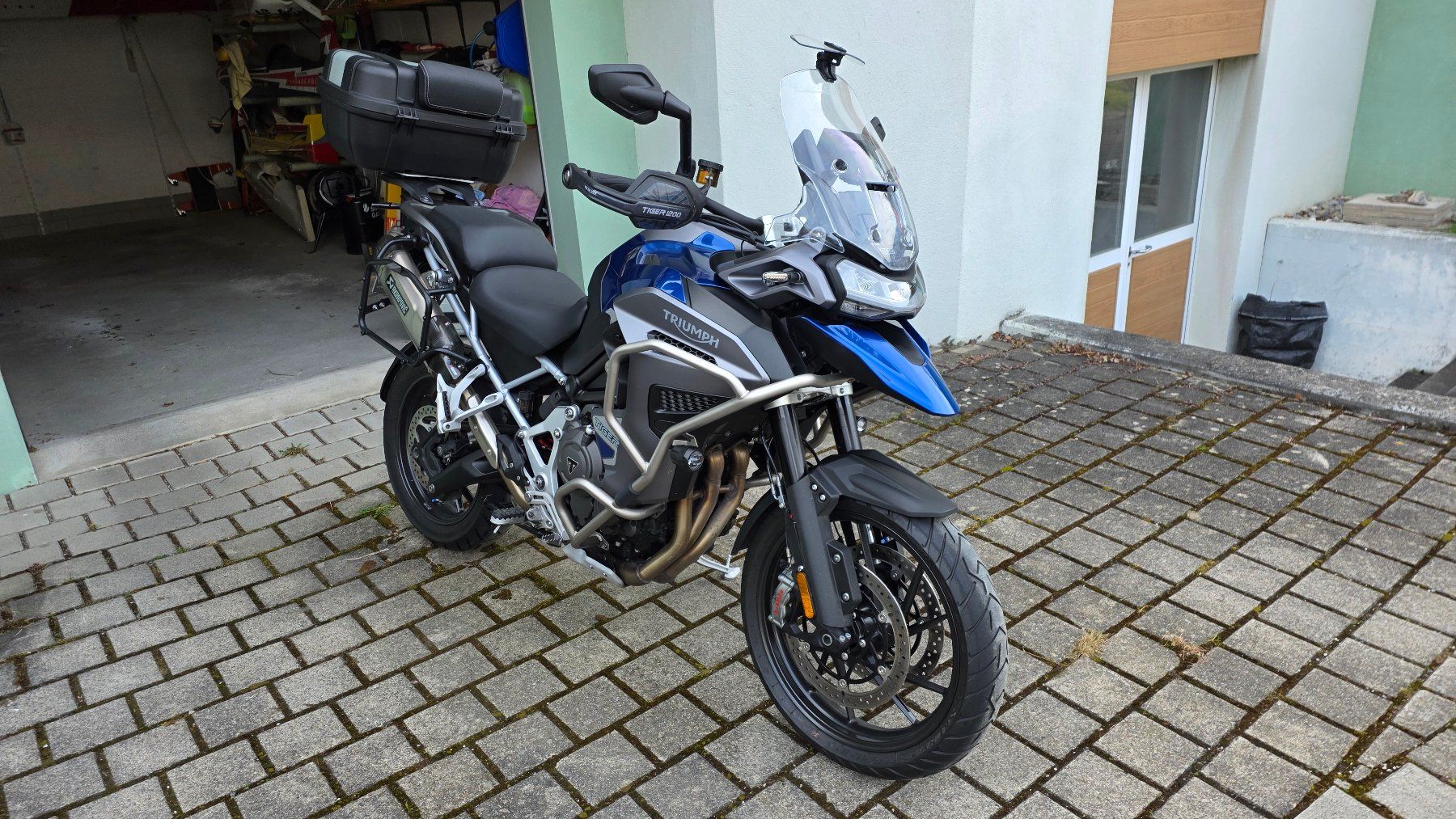 Triumph Enduro: Neuwertige Triumph Tiger 1200 GT Explorer – Neu (gemäss Beschreibung) aus Trimmis von hitschi01 5