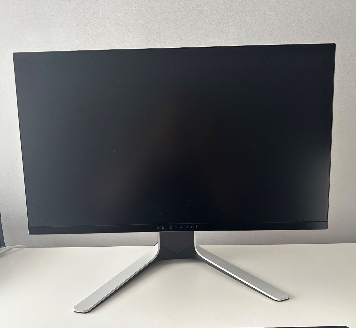 Alienware Monitore: Alienware Monitor 27" – Neu (gemäss Beschreibung) aus Liestal von  4