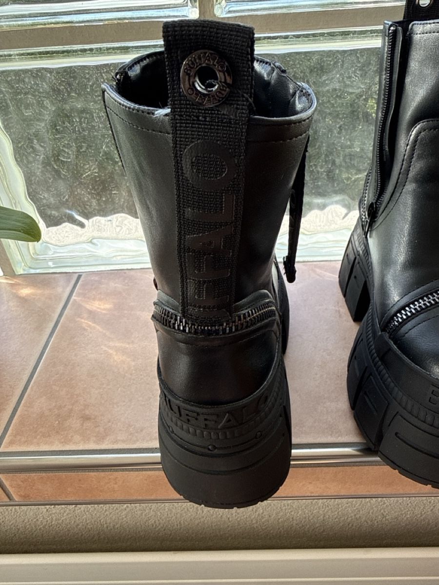 Buffalo Scarpe da donna: Buffalo Boots Vegan – Nuovo (secondo la descrizione) da Schellenberg venduto da Kruemmel5 2