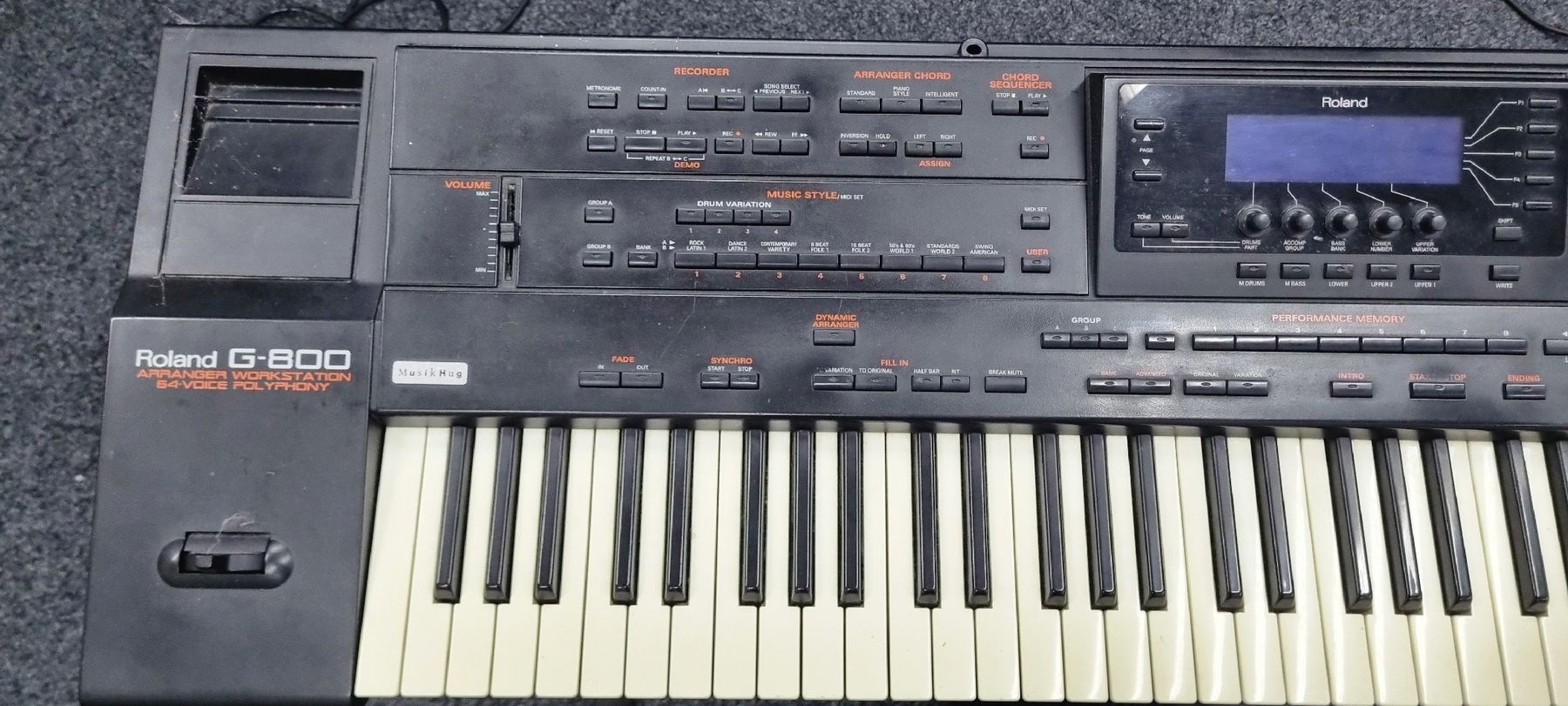 Roland Instruments de musique: Roland G-800 Arranger Keyboard - vintage – D'occasion à Solothurn par elja02 6