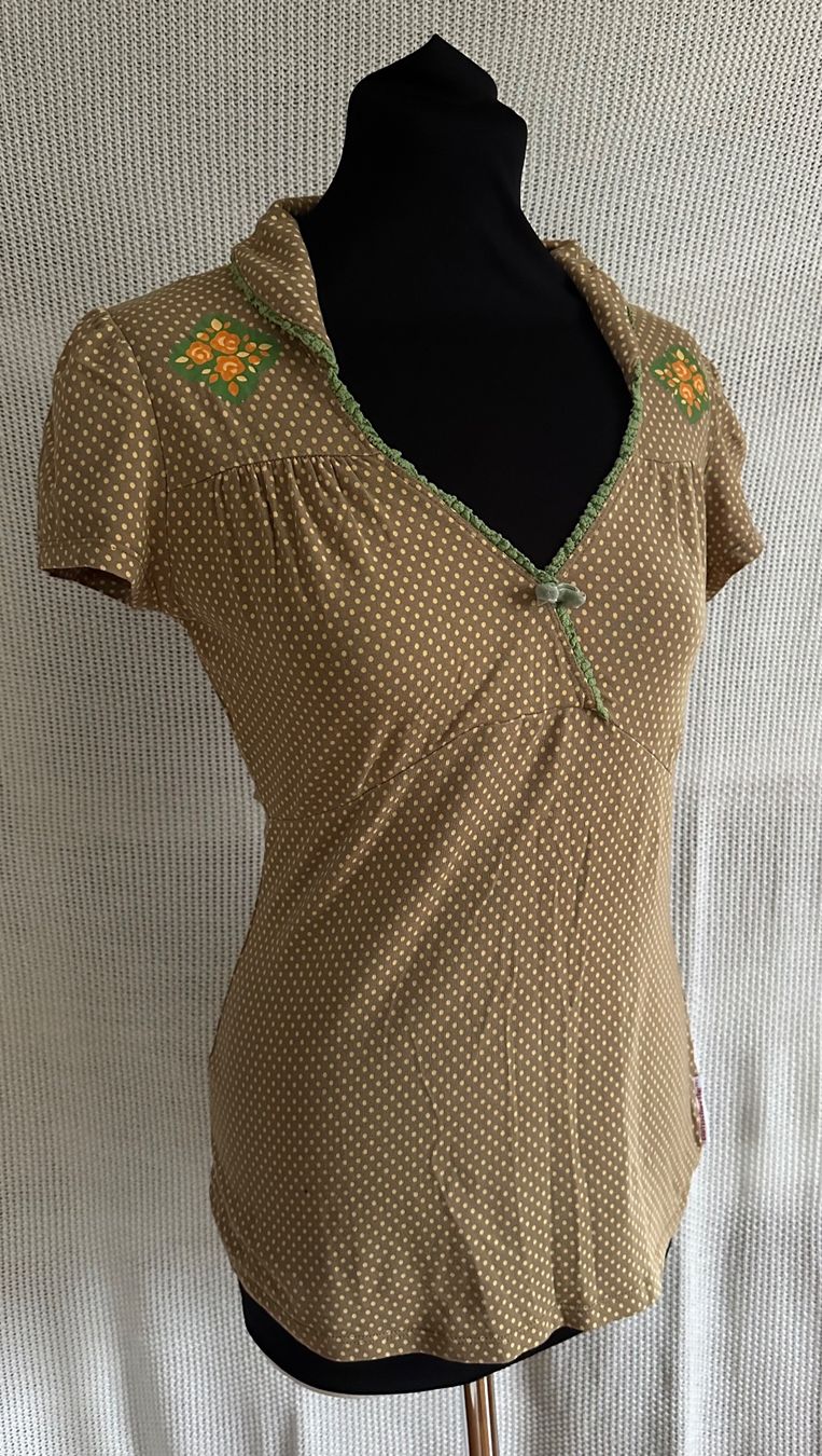 Blutsgeschwister T-shirt: Herziges Shirt von Blutsgeschwister Gr. S – Usato da Muri AG venduto da Shoshana5 1