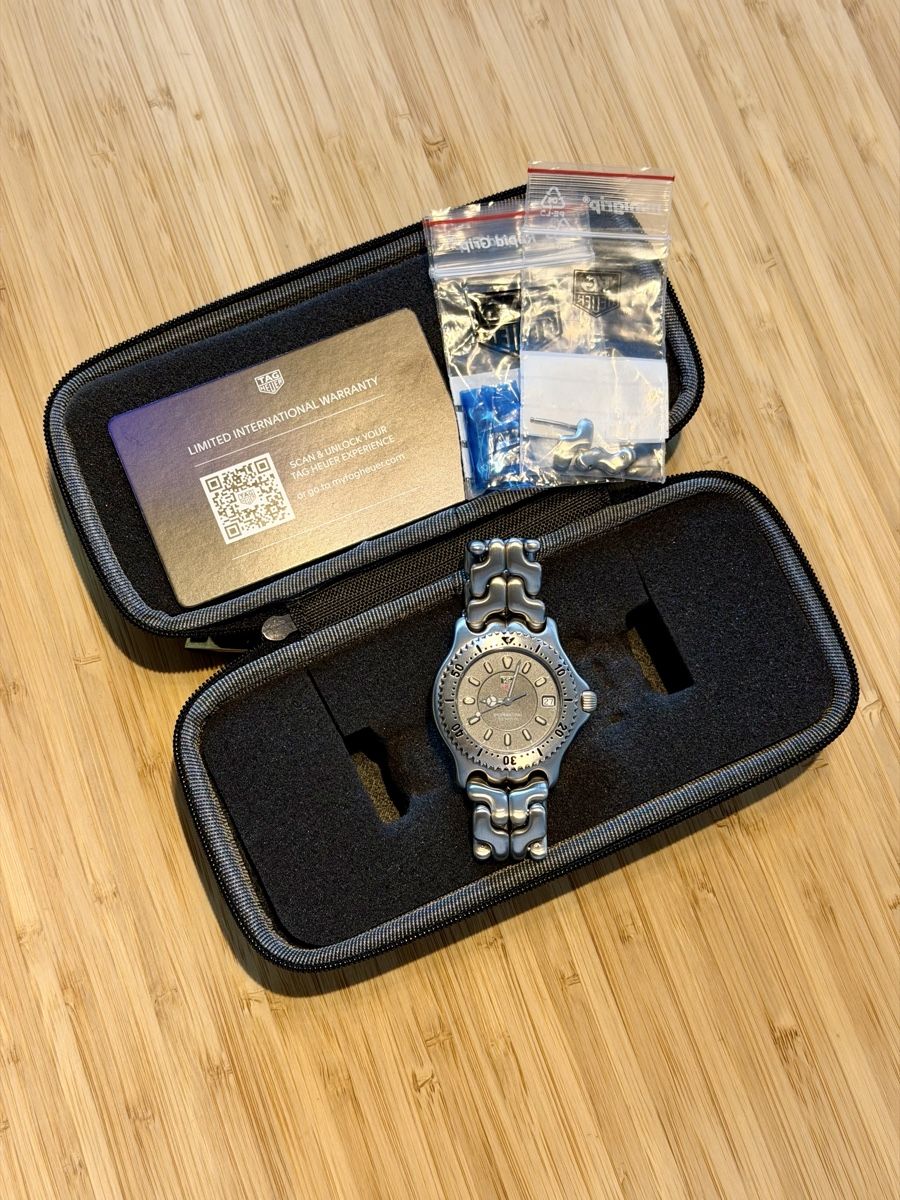 Tag Heuer Orologi: Tag Heuer S/EL Professional – Nuovo (secondo la descrizione) da Zürich venduto da akm_lw8t