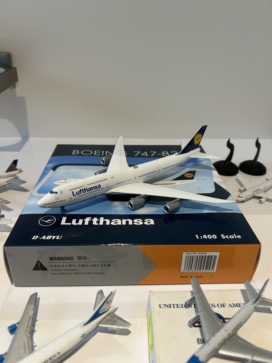 Herpa Kit di modellismo & Modellini statici: Avions miniatures 1:400 – Nuovo (secondo la descrizione) da Epalinges venduto da Joki09 2