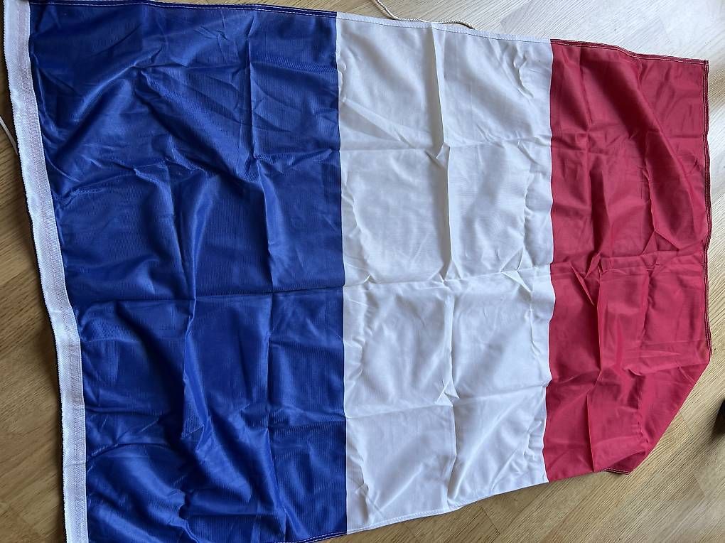 Tessuti: Französische Flagge 60x90cm – Usato da Zürich venduto da flo_y6yc