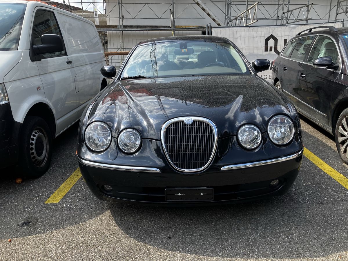 Jaguar Automobili: Jaguar S-Type 3.0 V6 – Difettoso da Uster venduto da Burrli3 3