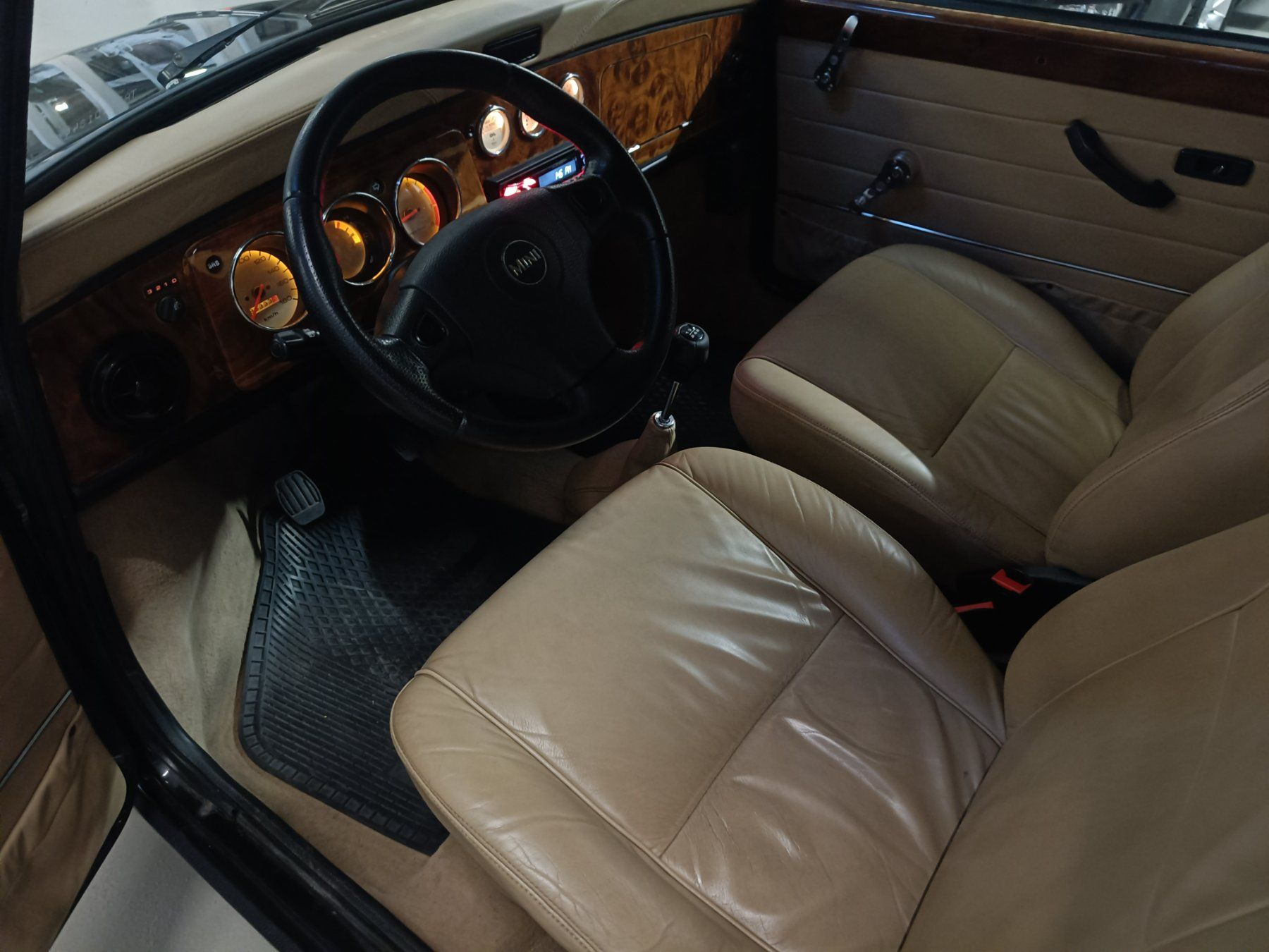 Mini Automobili: Mini Cooper 1.3 Knightsbridge – Usato da Ebnat-Kappel venduto da uellan 4