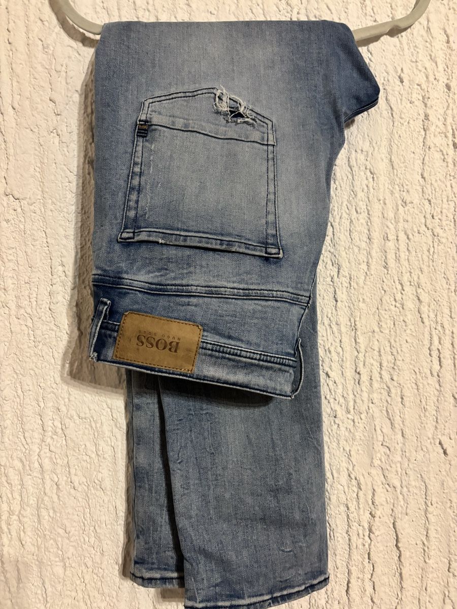 Jeans: Jeans BOSS.Taille 36 – Gebraucht aus Delémont von Vendeur_3 2