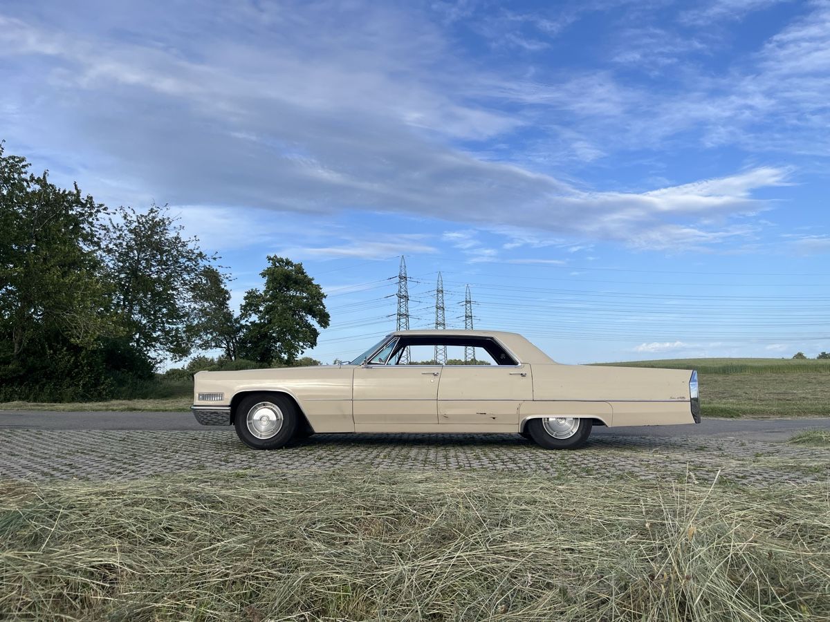 Cadillac Automobili: 1966 Cadillac DeVille – Usato da Hettlingen venduto da mat_ts7l 1