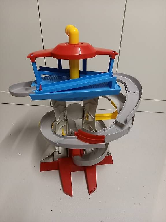 Jouets: Paw Patrol Tower – D'occasion à Gontenschwil par Schrauber3