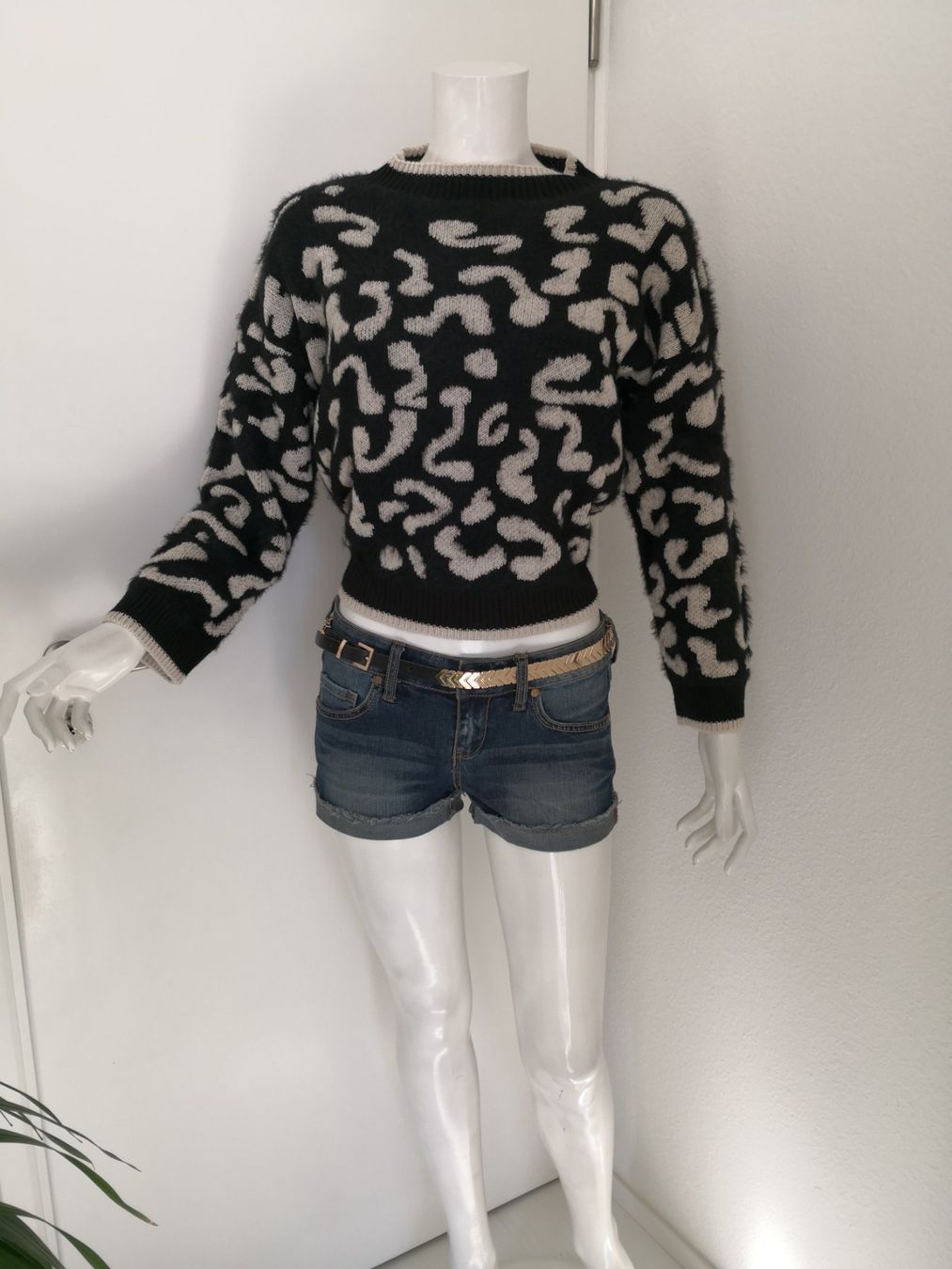 Zara Maglioni & Felpe: 🤩ZARA PULLOVER SCHWARZ-WEISS MUSTER NEU – Nuovo (secondo la descrizione) da Olten venduto da Naja-Twins-Twins 6