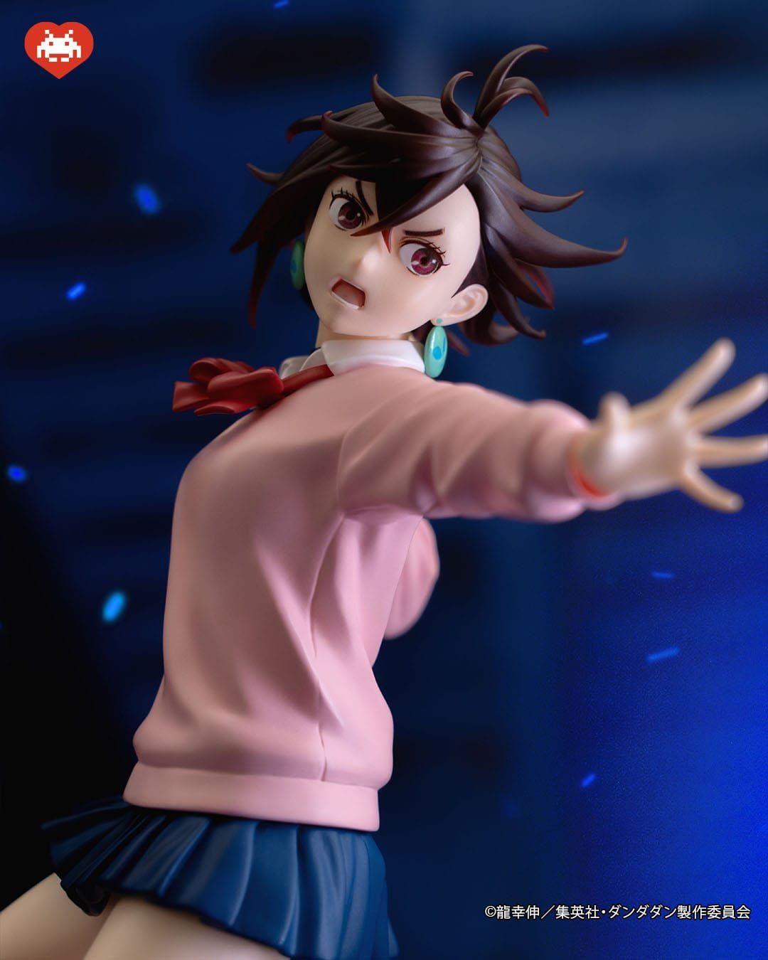 Statuette: Dandadan statuette PVC Dressta Momo 23 cm – Nuovo e nell'imballaggio originale da St-Imier venduto da ATTAKSHOP 2