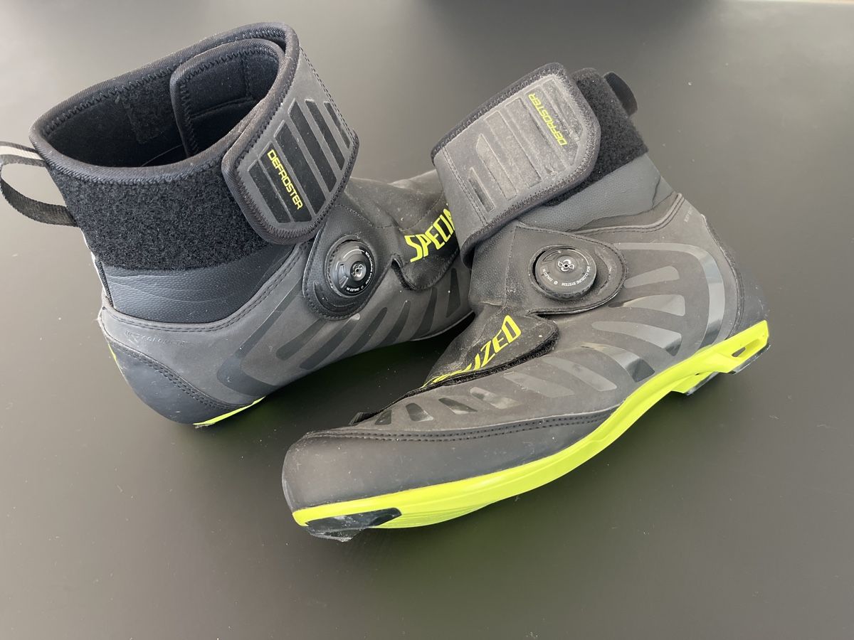 Specialized Herrenschuhe: Specialized Defroster Winterschuhe Gr. 42.5 Top! – Gebraucht aus Winterthur von fre_88d5