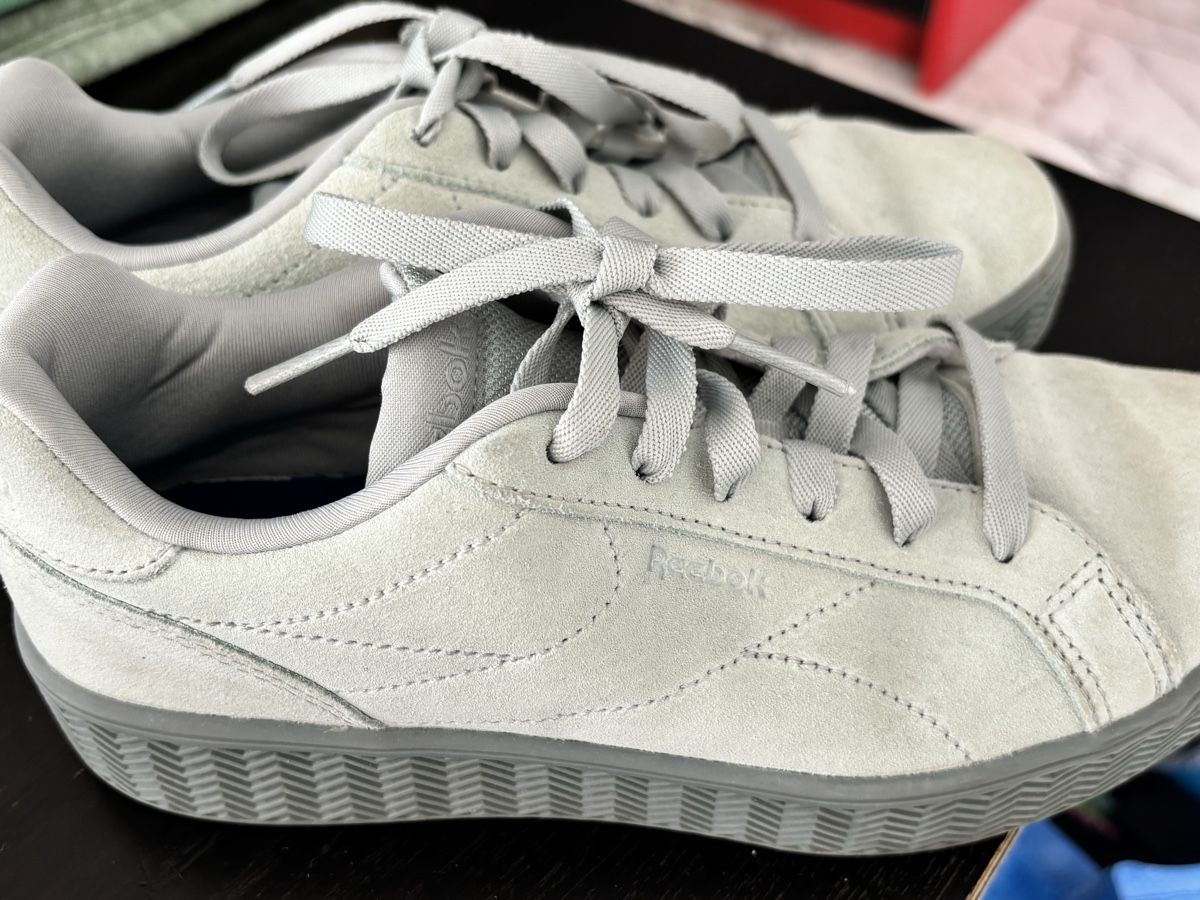 Reebok Scarpe da donna: Reebok Sneaker mintgrün Wildleder – Usato da Sulzbach venduto da dfrey25 2