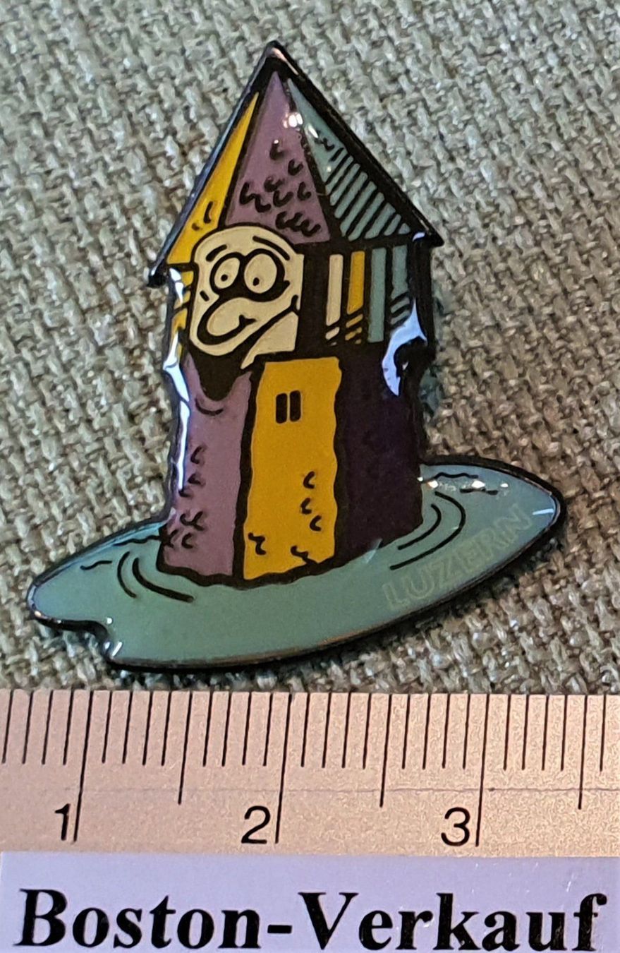 Placchette & Badge: D246 - Pin Luzern Wasserturm Switzerland – Usato da Reinach BL venduto da Boston-Verkauf 1