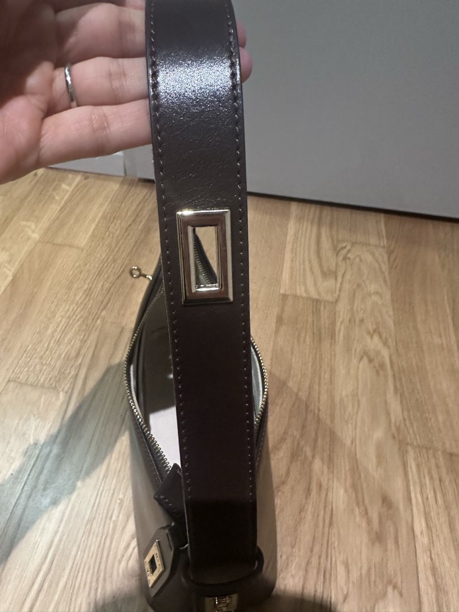 Borse da donna: Verafield NY – Usato da Mönchaltorf venduto da elv_8jg5 1